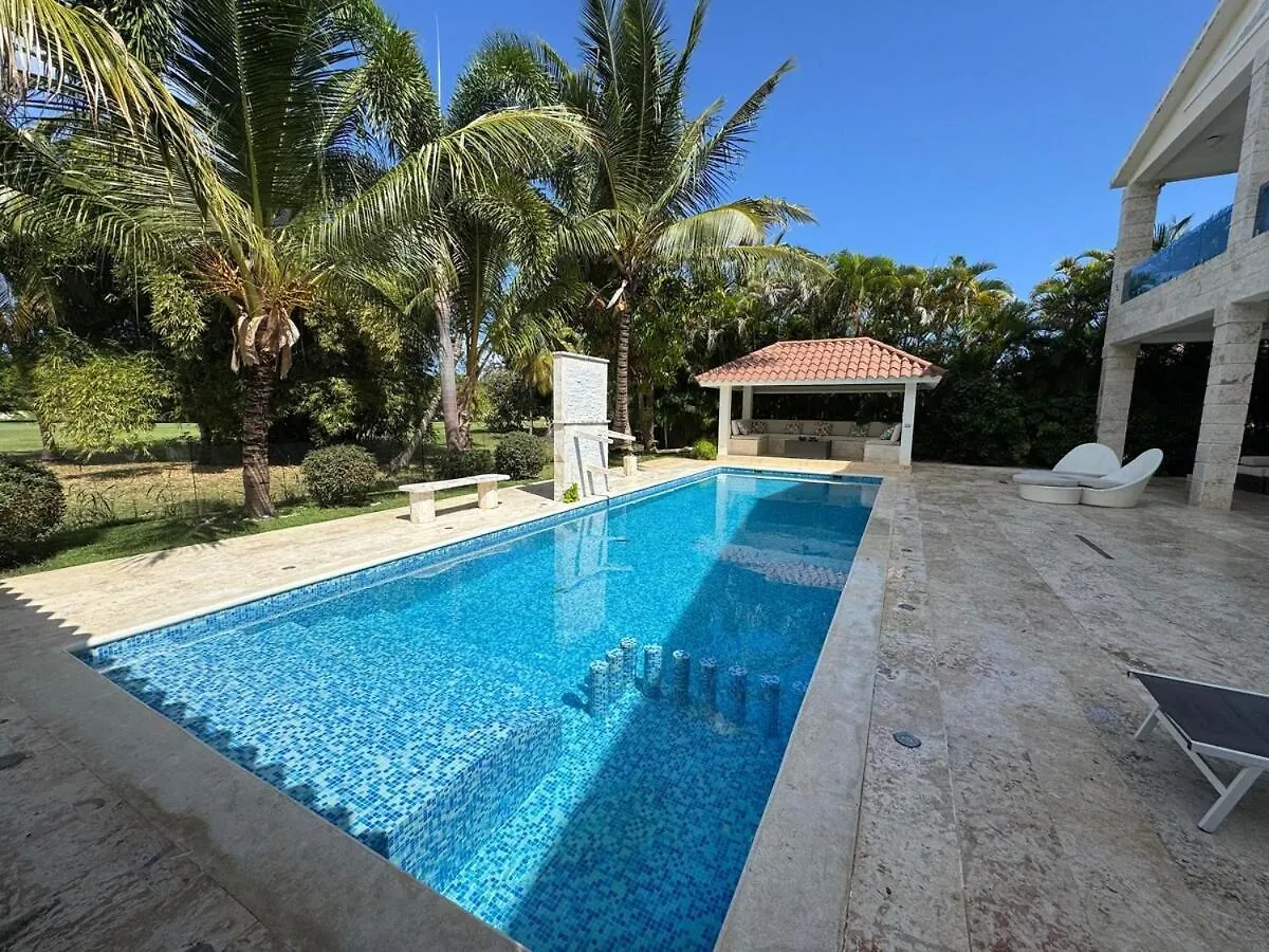 Cozy Apartment With Private Pool In Punta Cana Colorado